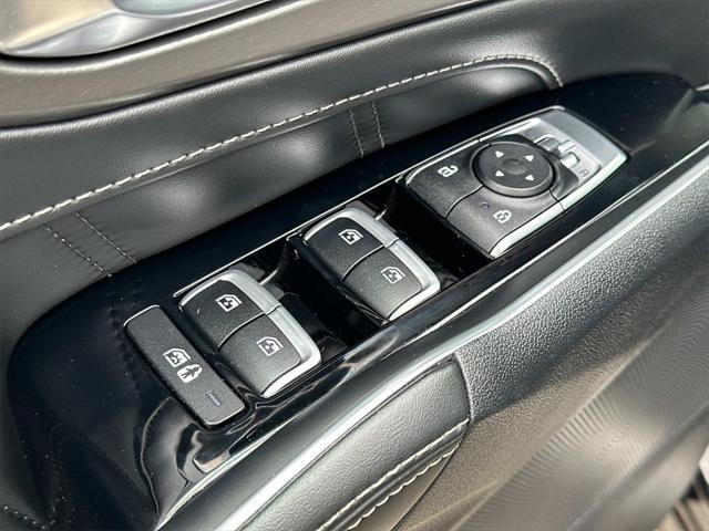 used 2022 Kia Sorento car, priced at $26,528