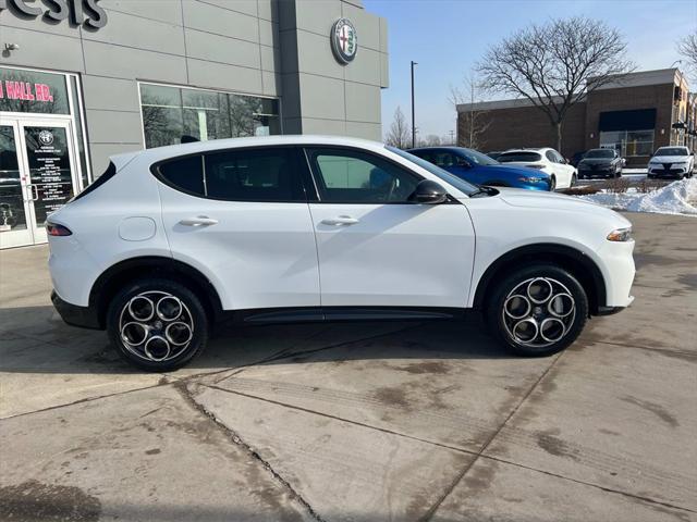 new 2025 Alfa Romeo Tonale car, priced at $45,228