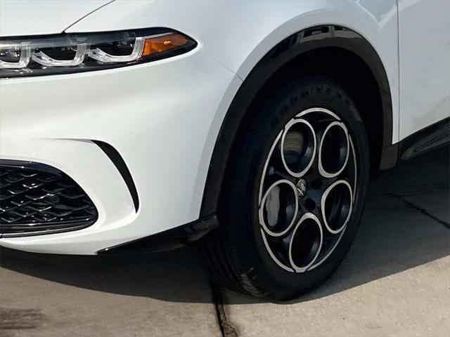 new 2025 Alfa Romeo Tonale car, priced at $45,228
