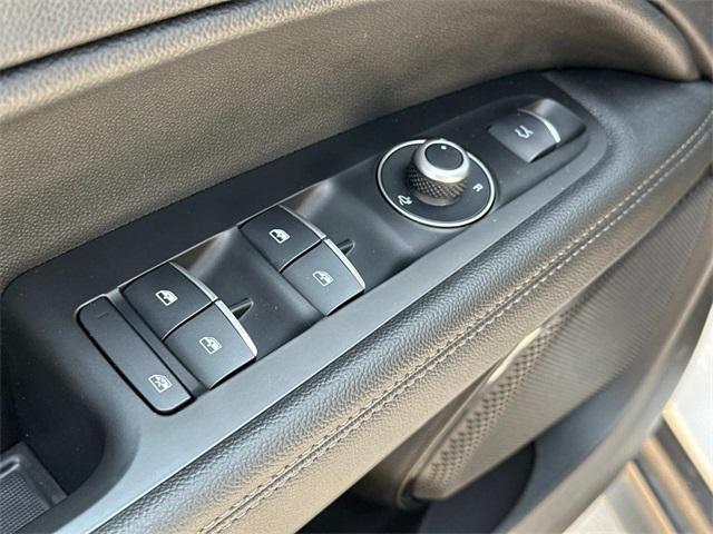 new 2025 Alfa Romeo Stelvio car, priced at $48,385