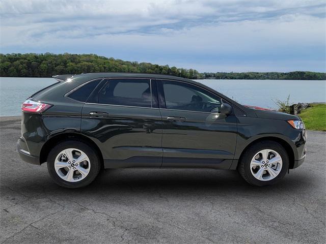 new 2024 Ford Edge car, priced at $36,121