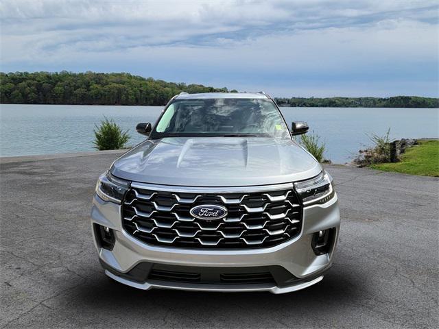 new 2025 Ford Explorer car, priced at $57,095