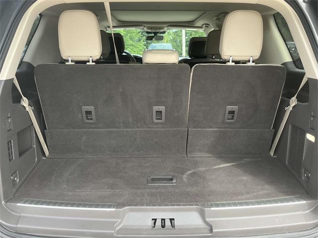 used 2024 Lincoln Navigator car, priced at $60,900