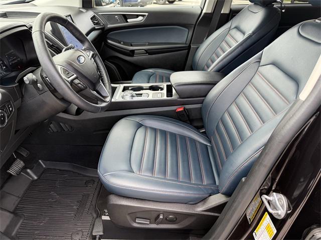 used 2024 Ford Edge car, priced at $29,900