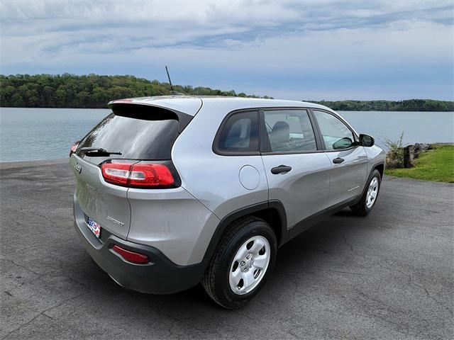 used 2016 Jeep Cherokee car, priced at $14,995