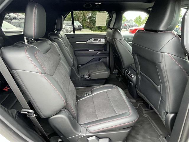 new 2025 Ford Explorer car, priced at $58,961