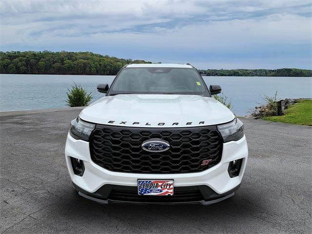 new 2025 Ford Explorer car, priced at $58,961