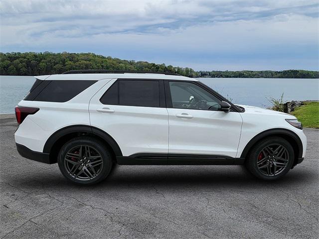 new 2025 Ford Explorer car, priced at $58,961