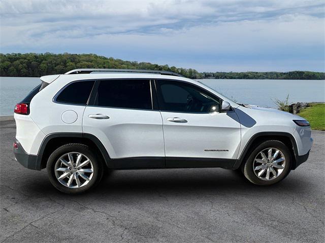 used 2017 Jeep Cherokee car, priced at $12,995