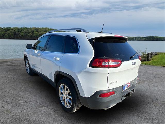 used 2017 Jeep Cherokee car, priced at $12,995