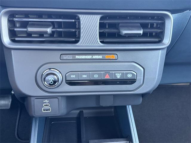 new 2025 Ford Maverick car, priced at $28,336