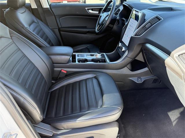 used 2022 Ford Edge car, priced at $24,900