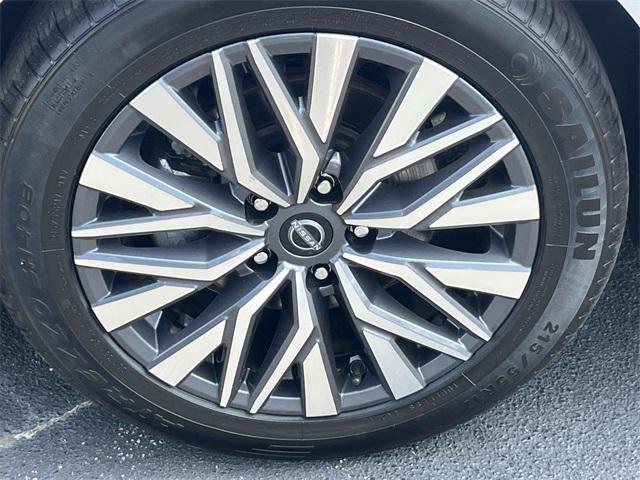 used 2023 Nissan Altima car, priced at $19,995