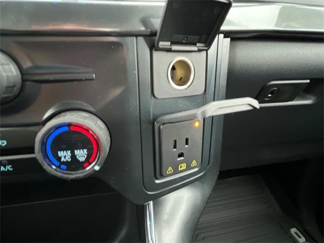 new 2025 Ford F-150 car, priced at $43,573