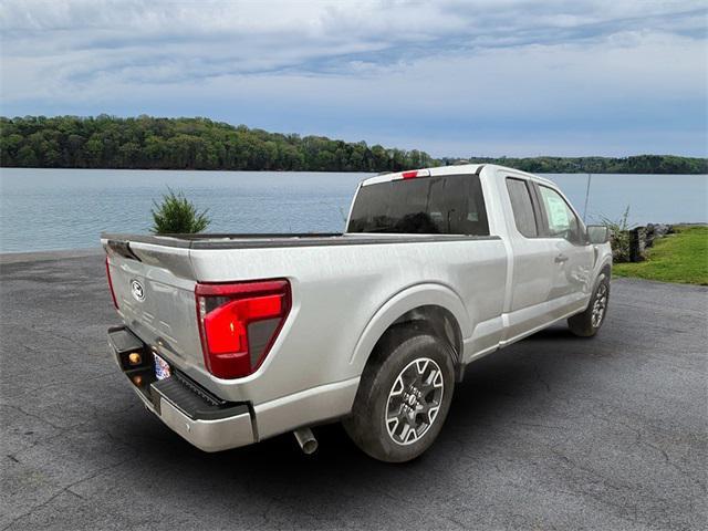 new 2025 Ford F-150 car, priced at $43,573