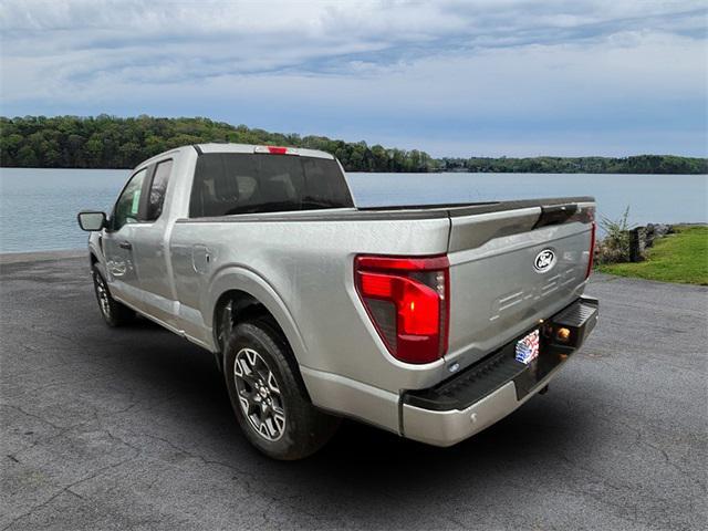 new 2025 Ford F-150 car, priced at $43,573