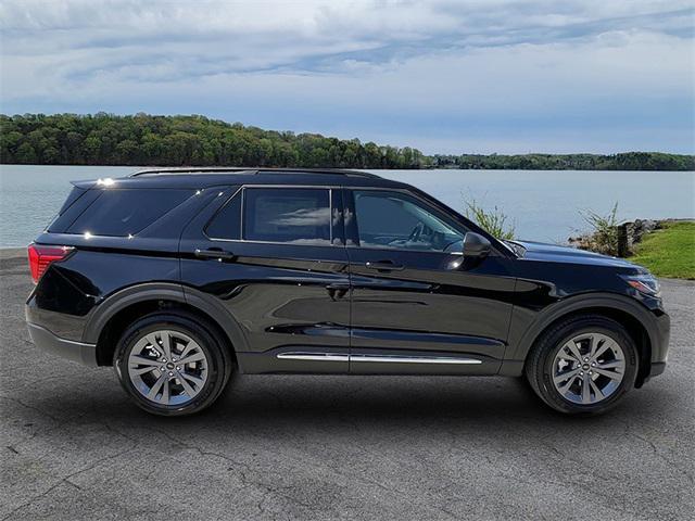 new 2025 Ford Explorer car, priced at $47,590