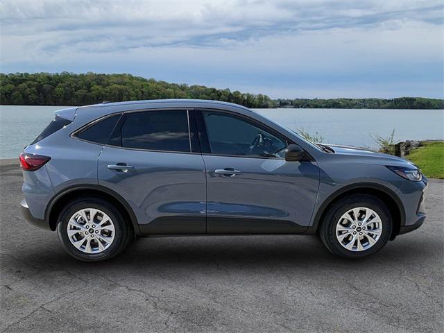 new 2025 Ford Escape car, priced at $32,099