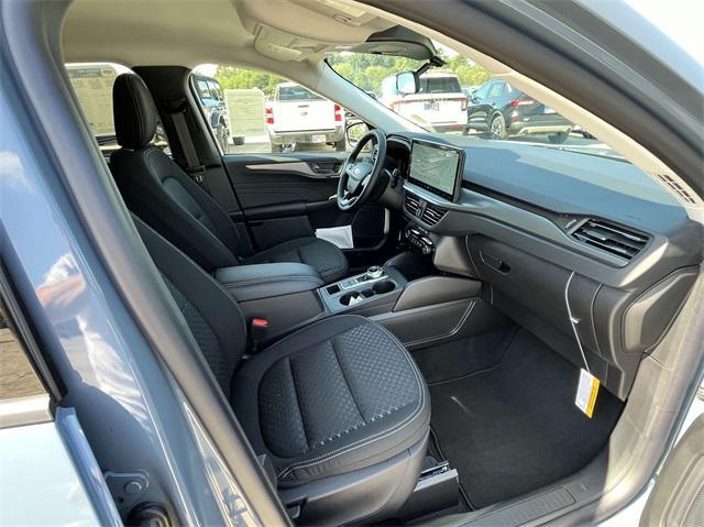 new 2025 Ford Escape car, priced at $32,099