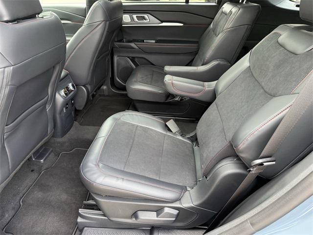 new 2025 Ford Explorer car, priced at $57,915