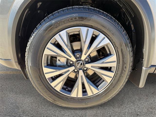 used 2022 Nissan Rogue car, priced at $19,995