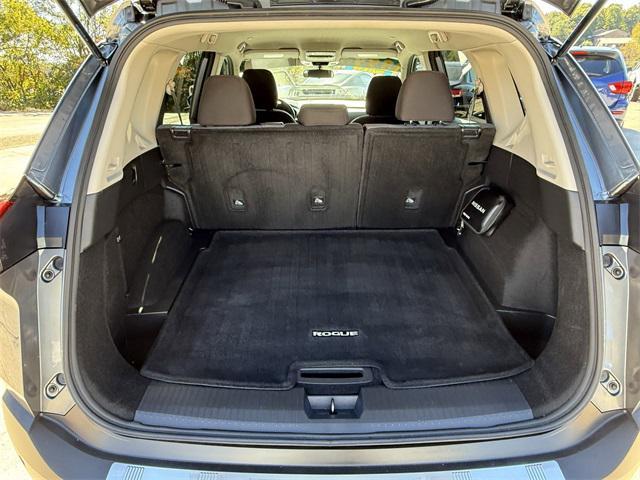 used 2022 Nissan Rogue car, priced at $19,995