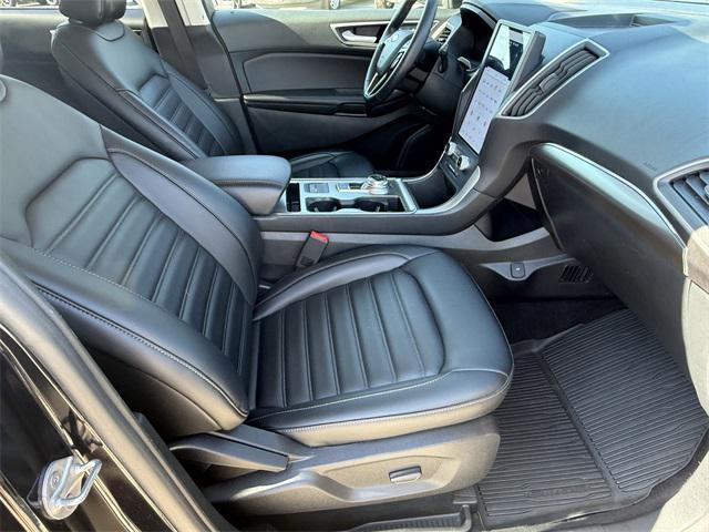 used 2022 Ford Edge car, priced at $22,900