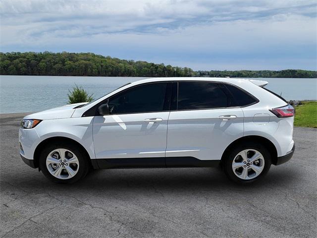 new 2024 Ford Edge car, priced at $27,960