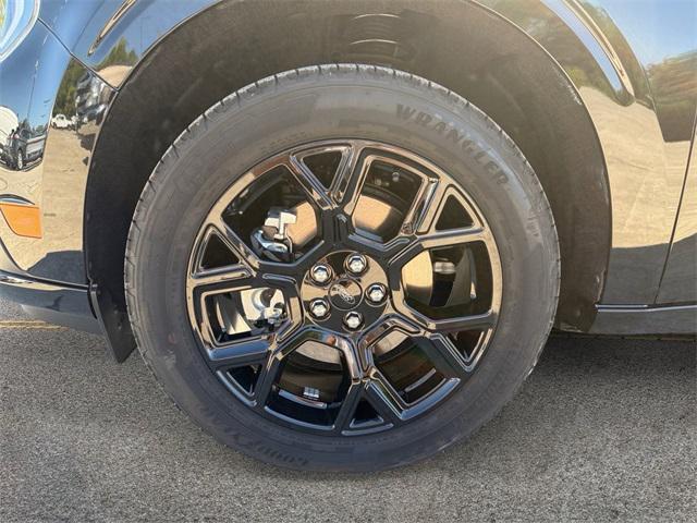 new 2025 Ford Maverick car, priced at $41,305