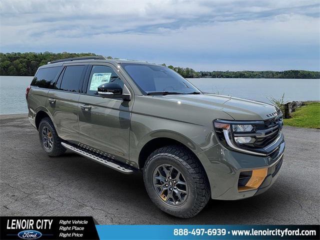 new 2025 Ford Expedition car, priced at $81,235