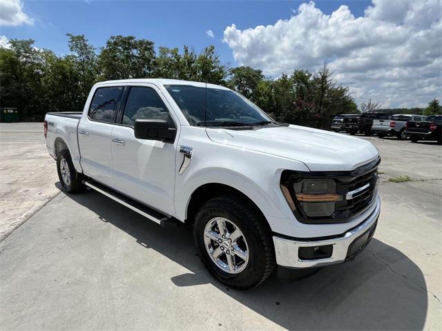 new 2025 Ford F-150 car, priced at $52,647