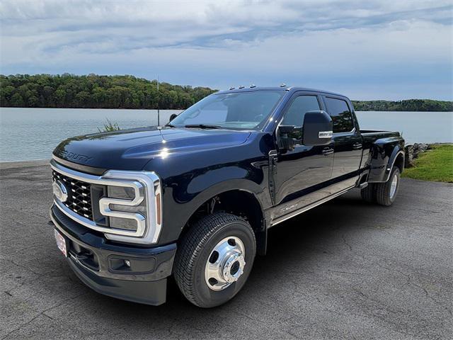 new 2025 Ford F-350 car, priced at $93,625
