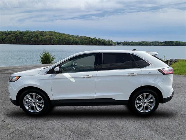 used 2024 Ford Edge car, priced at $26,900