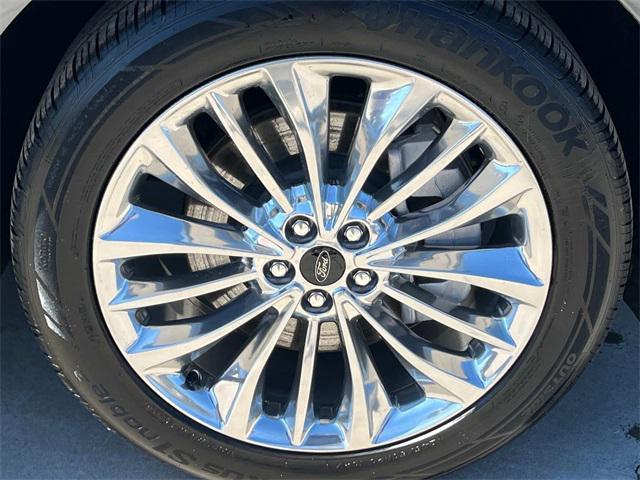 used 2024 Ford Edge car, priced at $35,900