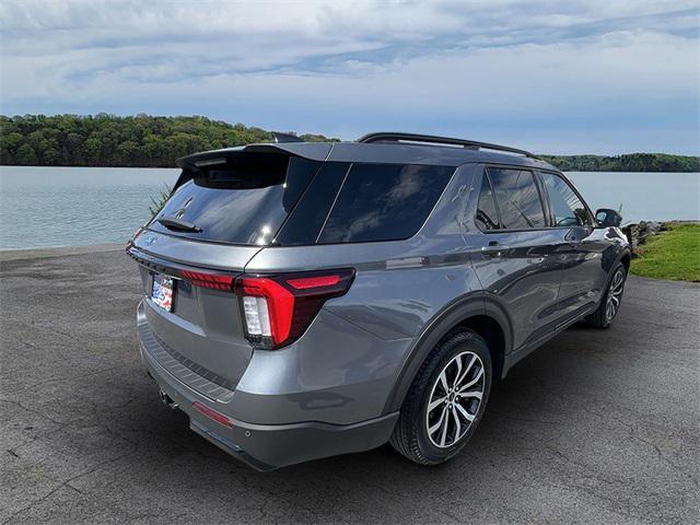 used 2025 Ford Explorer car, priced at $42,900
