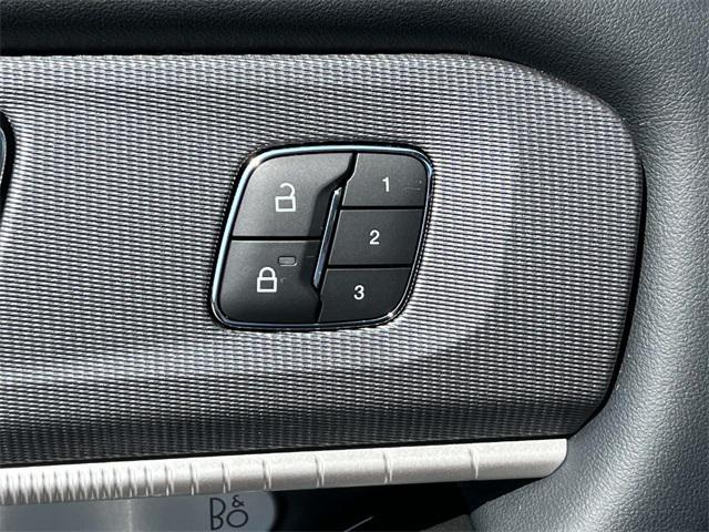 new 2025 Ford Explorer car, priced at $61,585