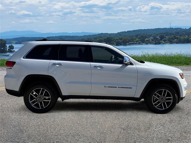 used 2022 Jeep Grand Cherokee car, priced at $23,900