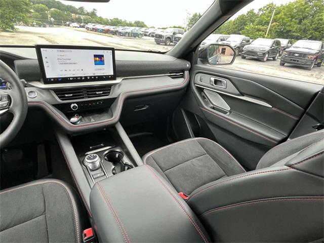 used 2025 Ford Explorer car, priced at $52,900