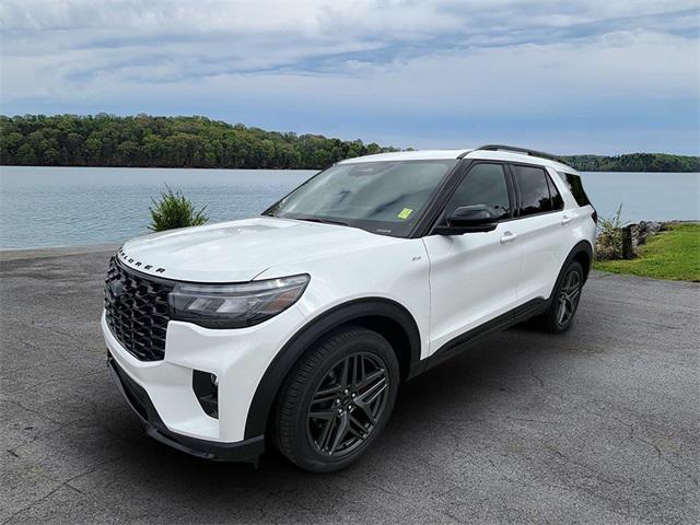 new 2025 Ford Explorer car, priced at $50,554