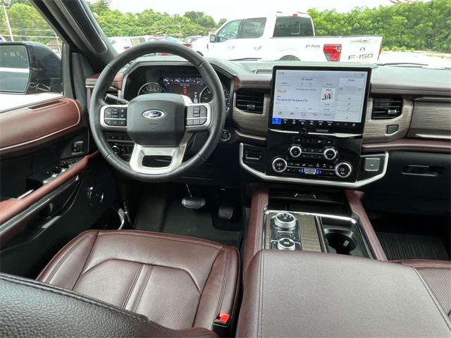 used 2024 Ford Expedition car, priced at $63,900