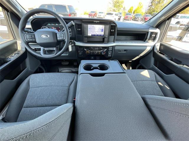 new 2025 Ford F-250 car, priced at $66,074