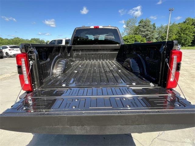 new 2025 Ford F-350 car, priced at $58,033