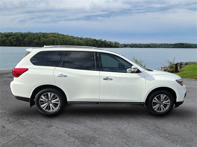 used 2020 Nissan Pathfinder car, priced at $14,995