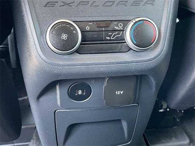 used 2025 Ford Explorer car, priced at $41,900