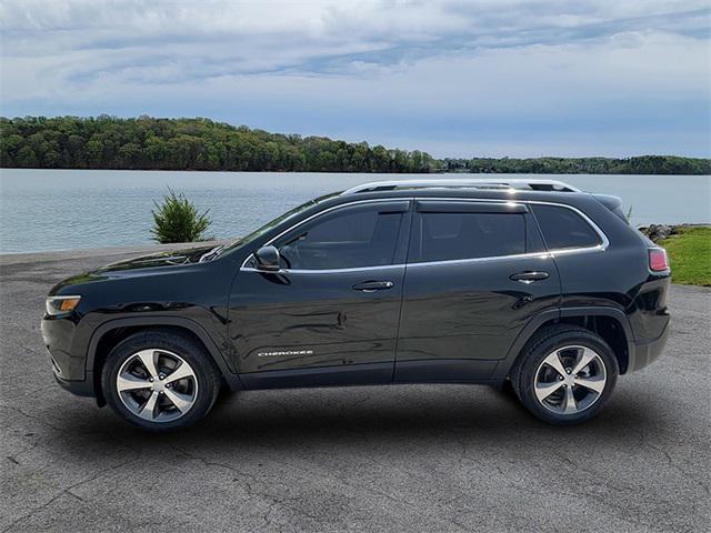 used 2019 Jeep Cherokee car, priced at $15,995
