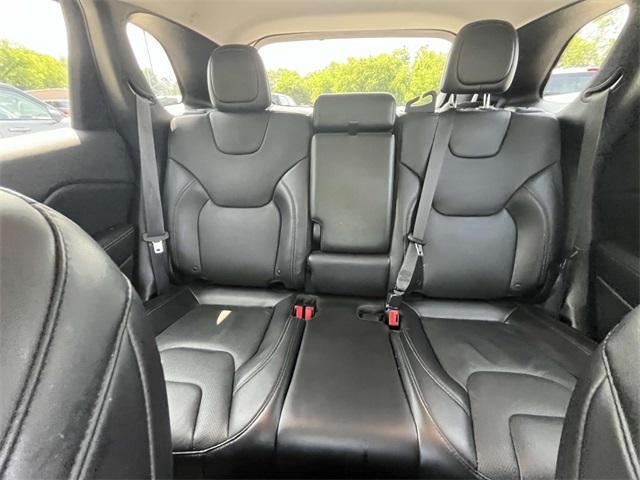 used 2019 Jeep Cherokee car, priced at $15,995