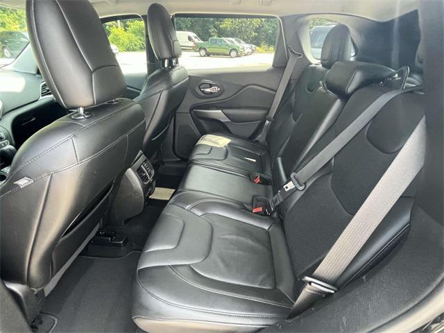used 2019 Jeep Cherokee car, priced at $15,995