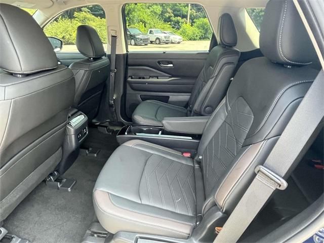 used 2024 Nissan Pathfinder car, priced at $44,900