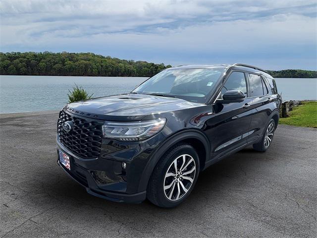used 2025 Ford Explorer car, priced at $41,900
