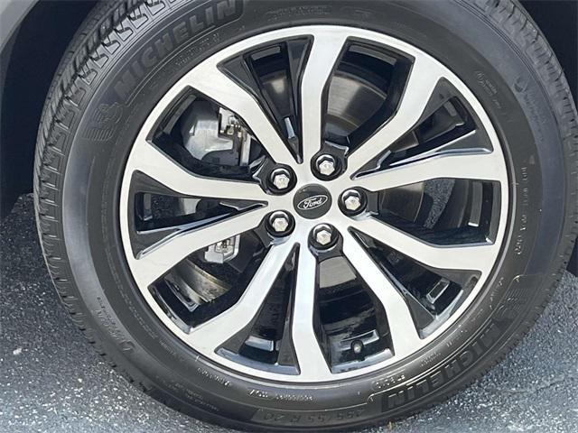 used 2025 Ford Explorer car, priced at $41,900